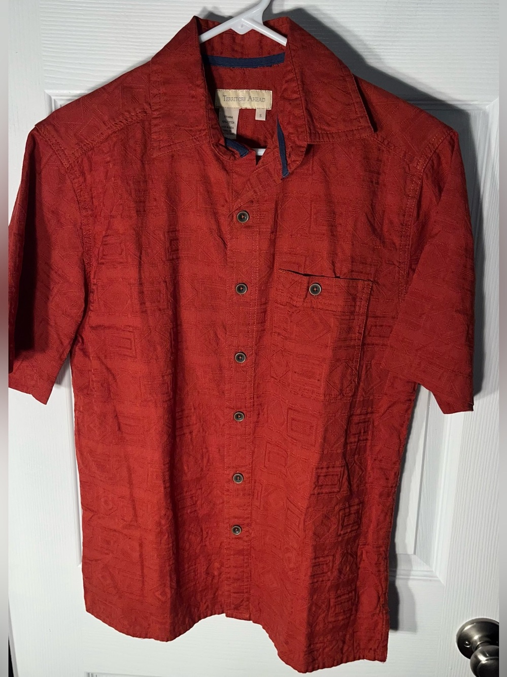 Territory Ahead Men’s Red Textured Geometric Pattern‎ Short Sleeve Button Shirt